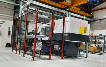 Robotic fencing ensuring industrial safety